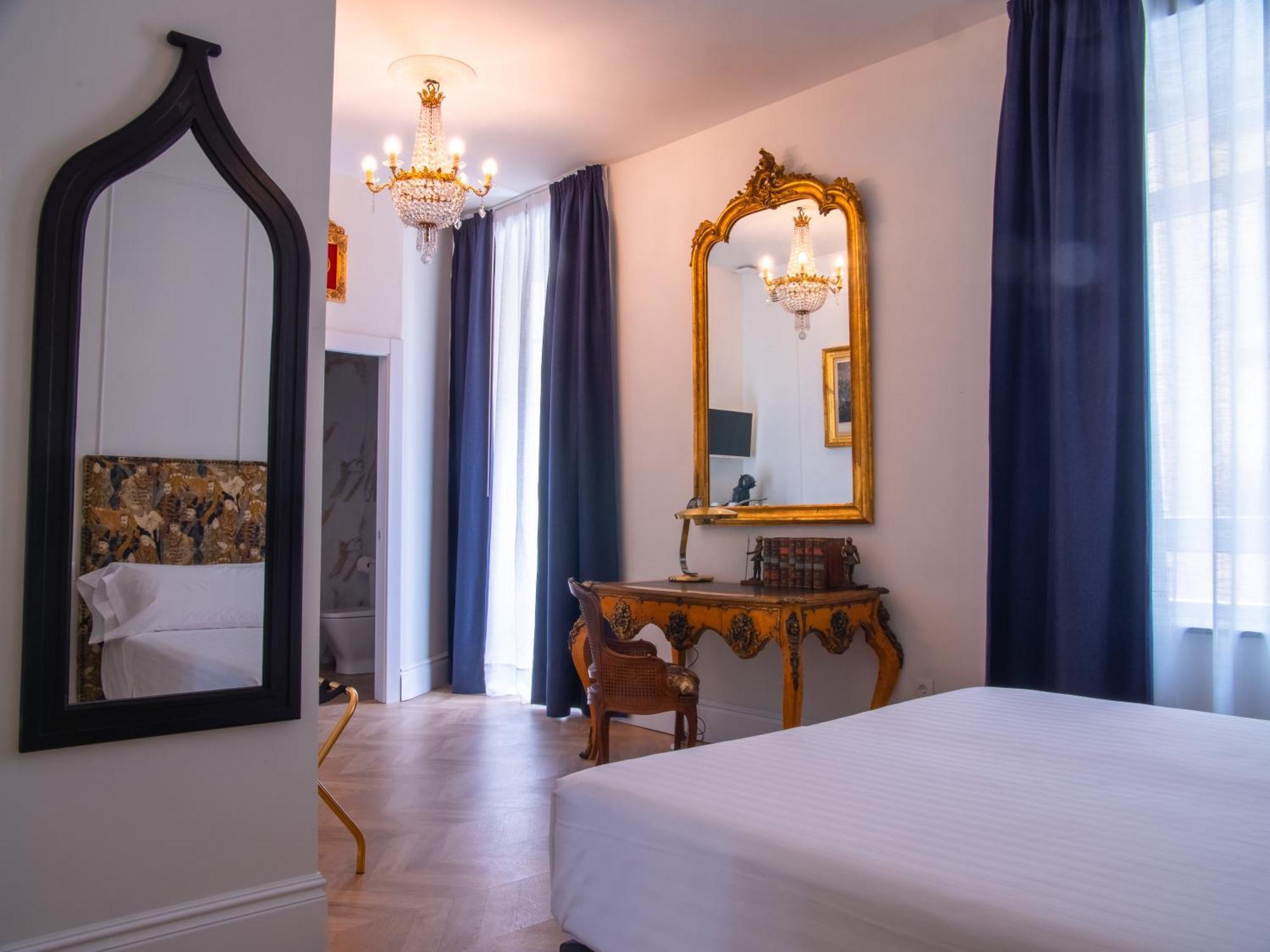 Pries Homes La Casa Azul Malaga Bagian luar foto